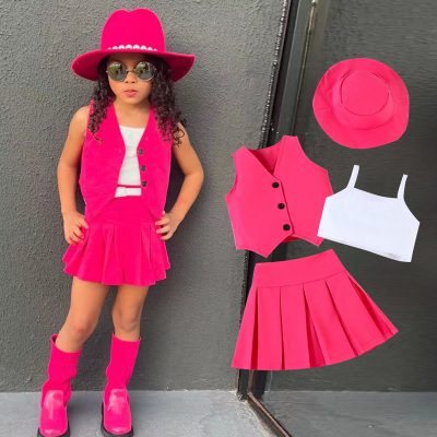 Girl's suit